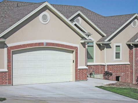 7 Key Features to Consider before New Garage Door Selection